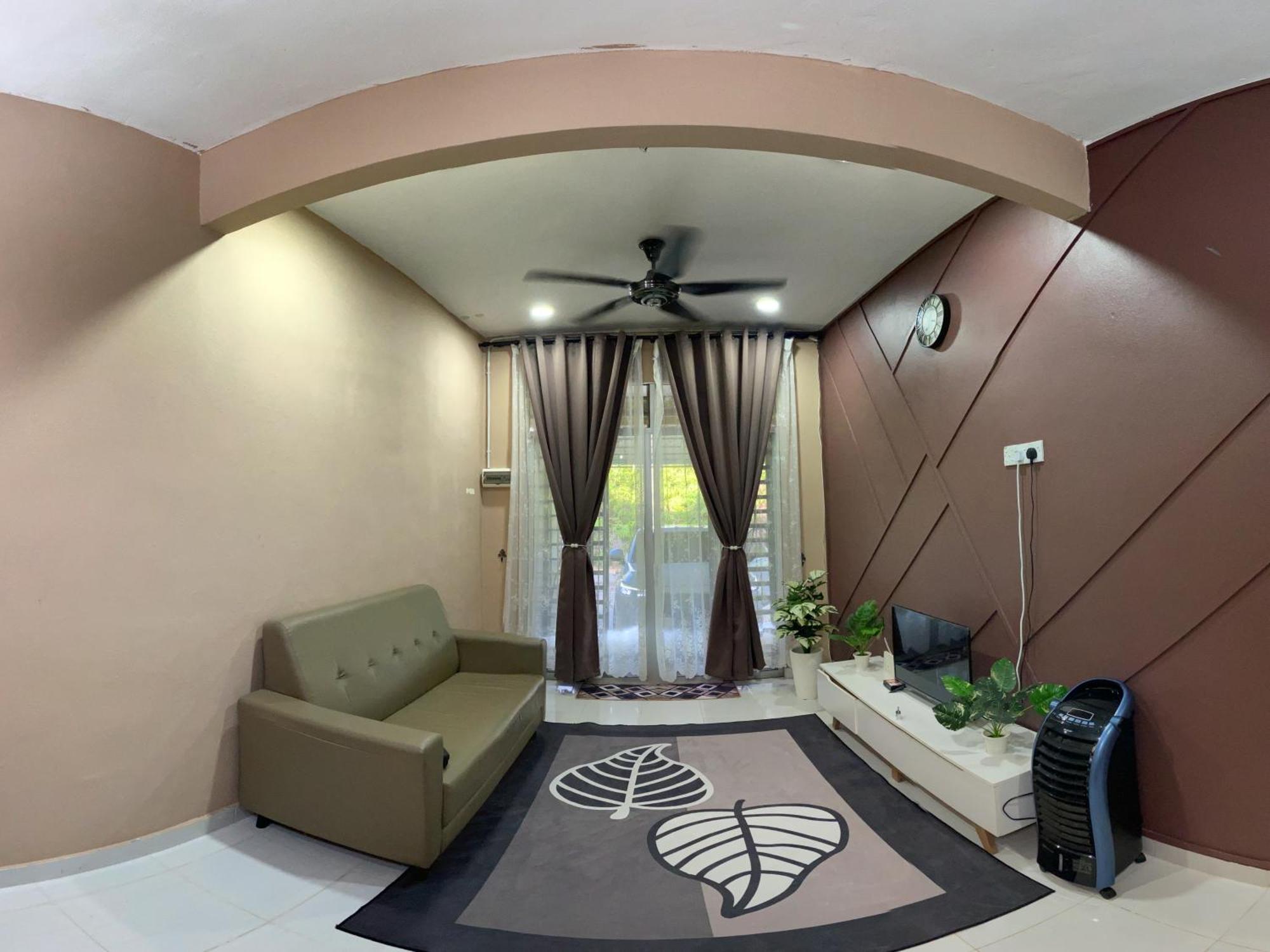 Macang Naufa Homestay 2 3R3B Machang מראה חיצוני תמונה